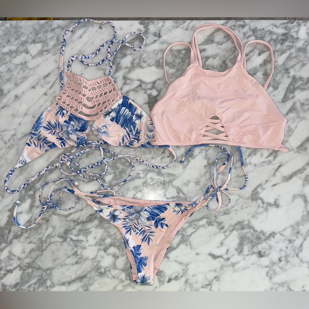 Frankie’s Bikinis Hawaiian Blush & Blush Set